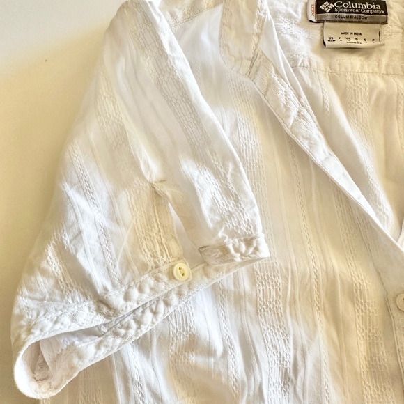 Columbia Women's White Short Sleeve Shirt - Picture 6 of 9